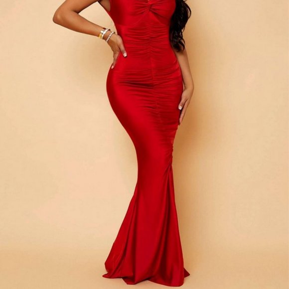 twist front runched off shoulder maxi dress red - Picture 5 of 7